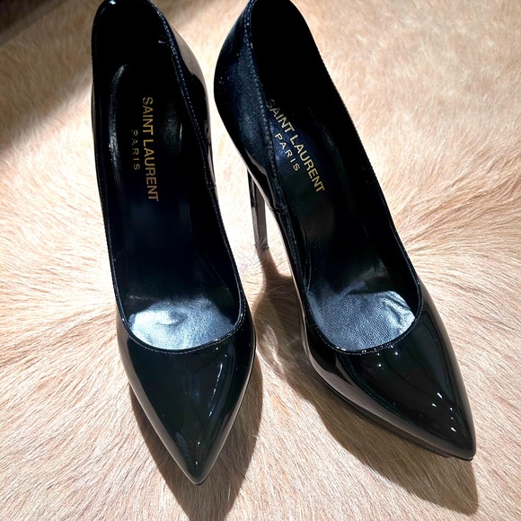 Saint Laurent Patent Leather Platform Pump - Picture 1 of 12
